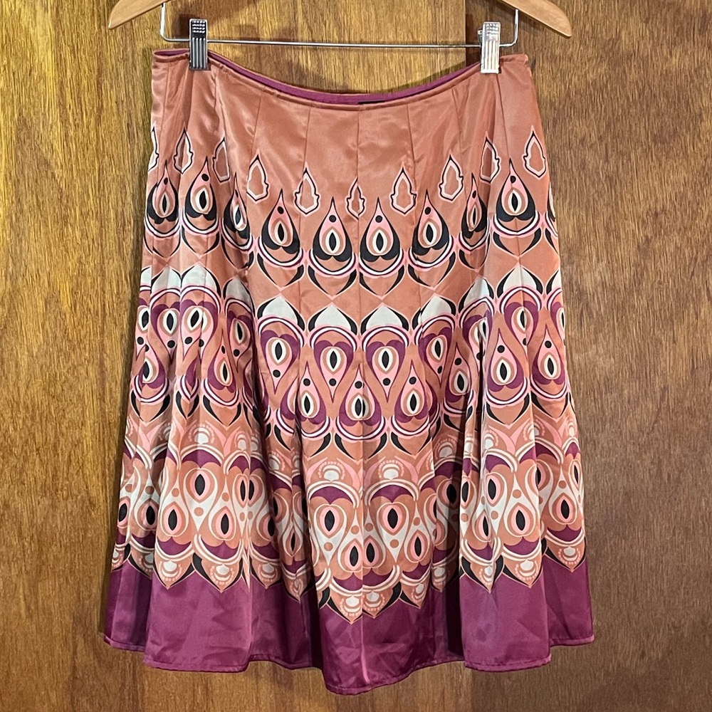 AXCESS Silky Pleated Skirt in Copper & Raspberry Sz 6